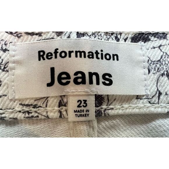 Reformation Oasis High Rise Straight Jeans NWT Size 23 - Picture 7 of 9